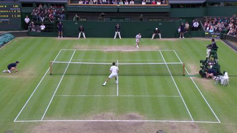 HSBC Play Of The Day - Roger Federer wins break point against Novak Djokovic