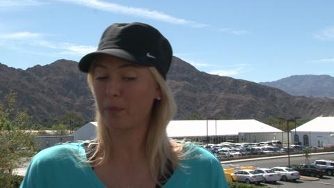 How To - Maria Sharapova and the swing volley