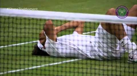Federer wins his seventh Wimbledon - #Federer7