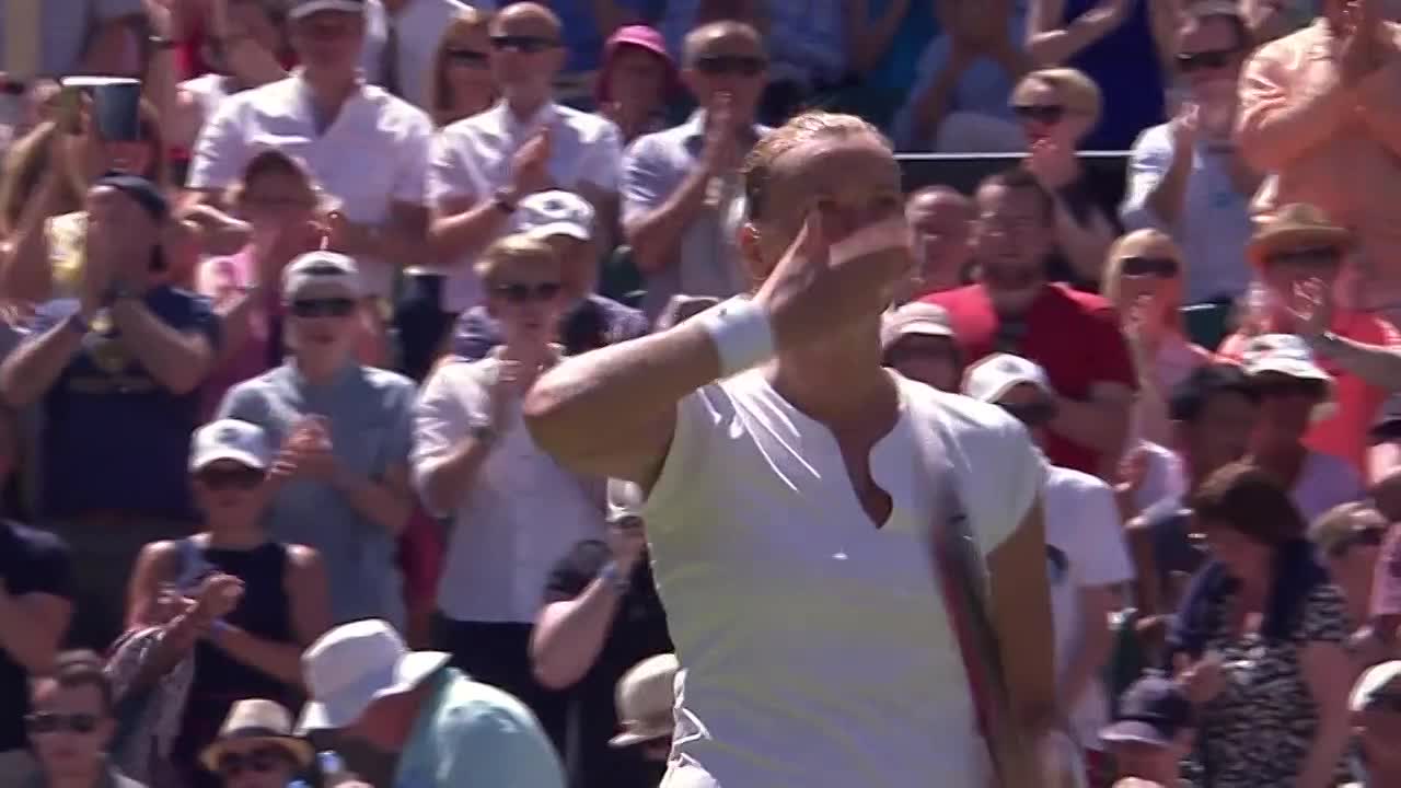 Petra Kvitova celebrates rapid sprint