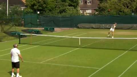 Caroline Wozniacki on the practice court