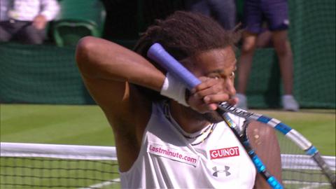 HSBC - Play of the Day - Federer, Brown & Monfils