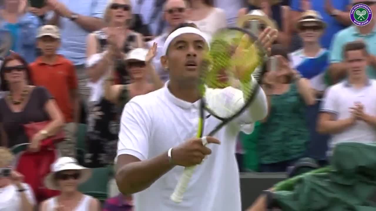 Kyrgios shows his appreciation to the crowd