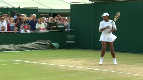 Serena Williams on the practice court