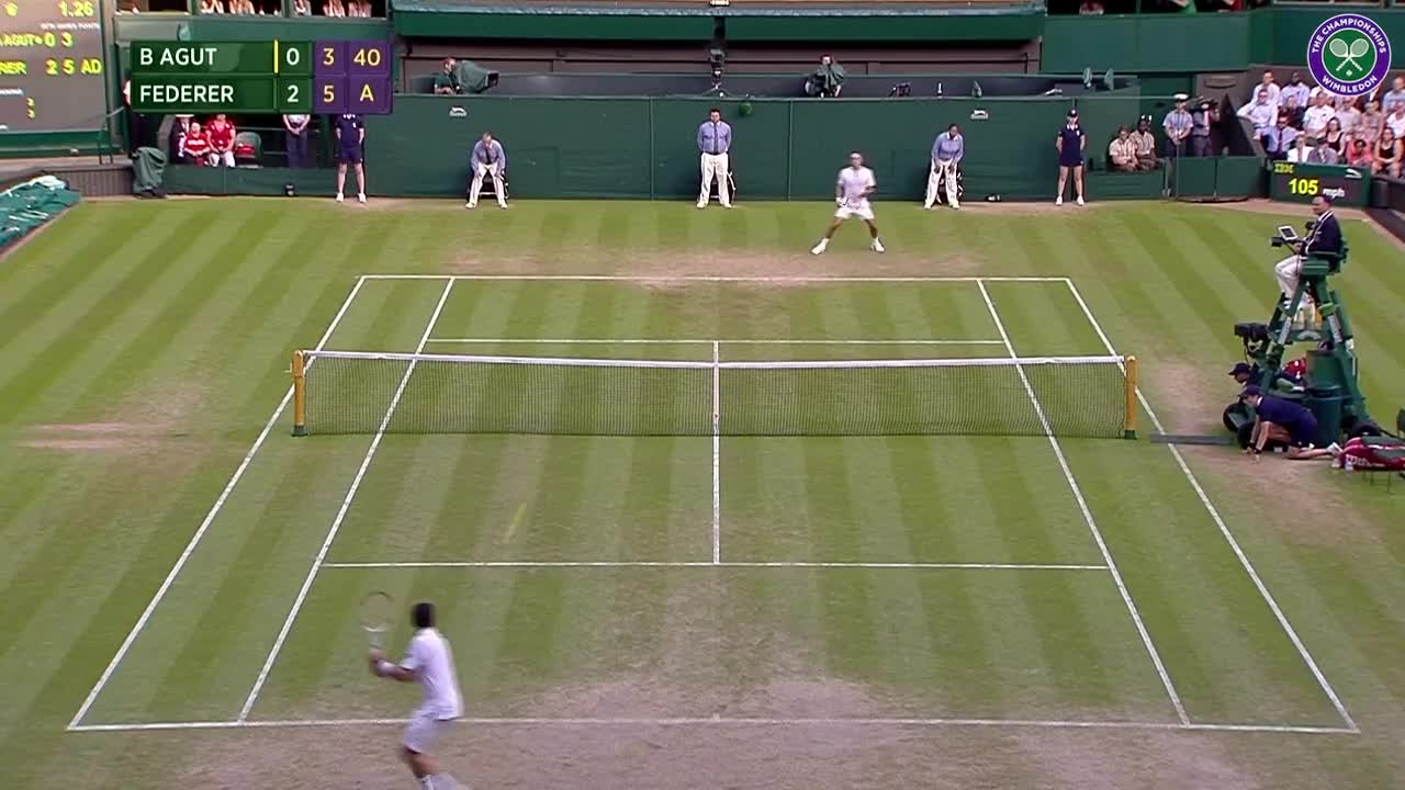 Clinical Federer salutes the crowd