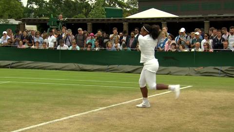 Serena Williams on the practice court