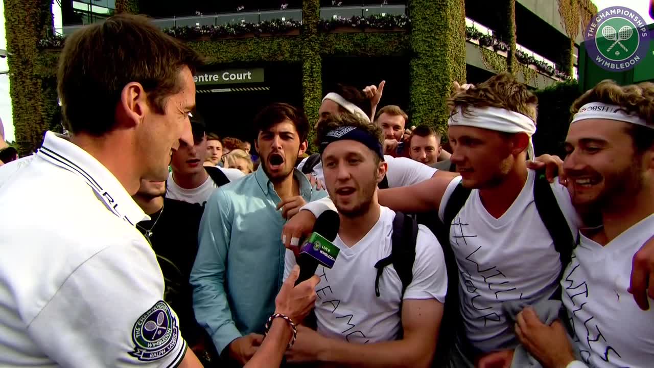 Marcus Willis fans go wild after stunning first round win
