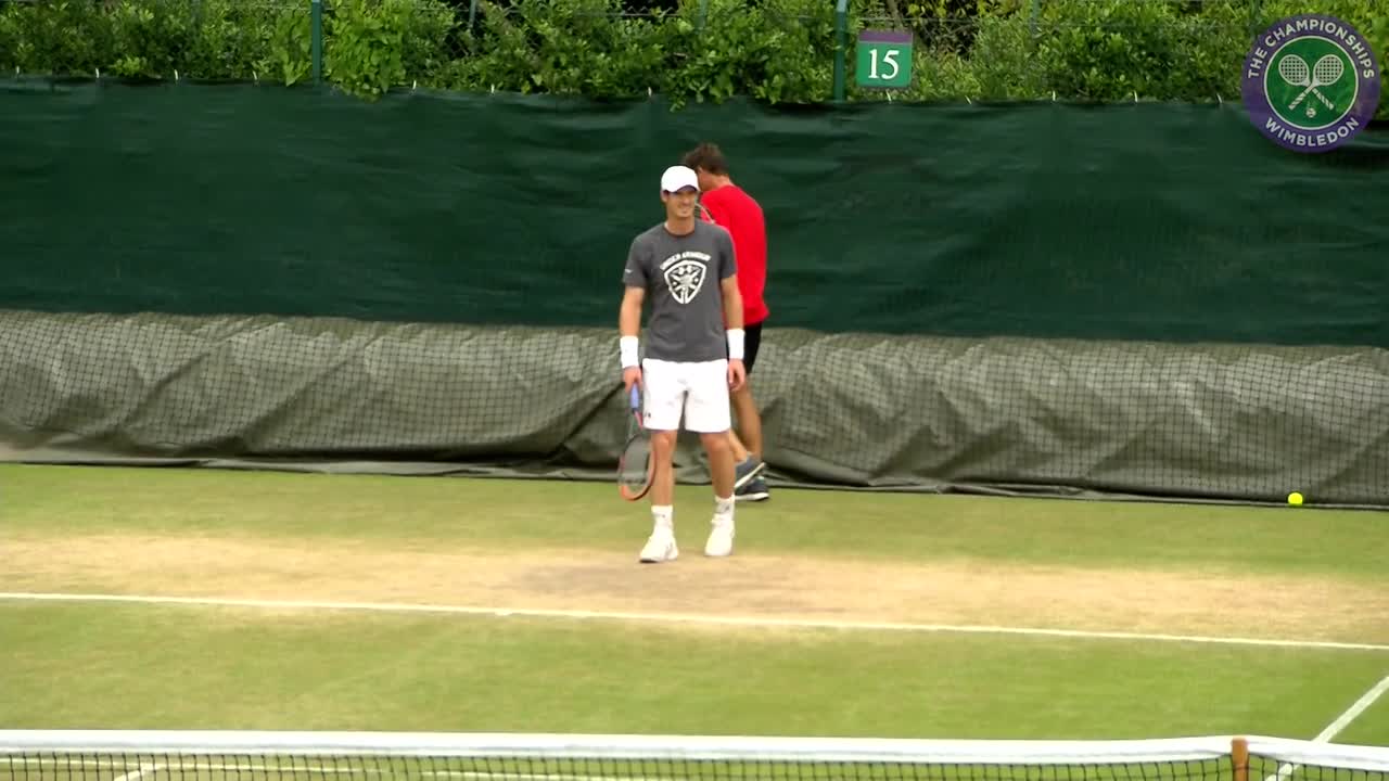 Murray on practice court ahead of fourth round Kyrgios clash