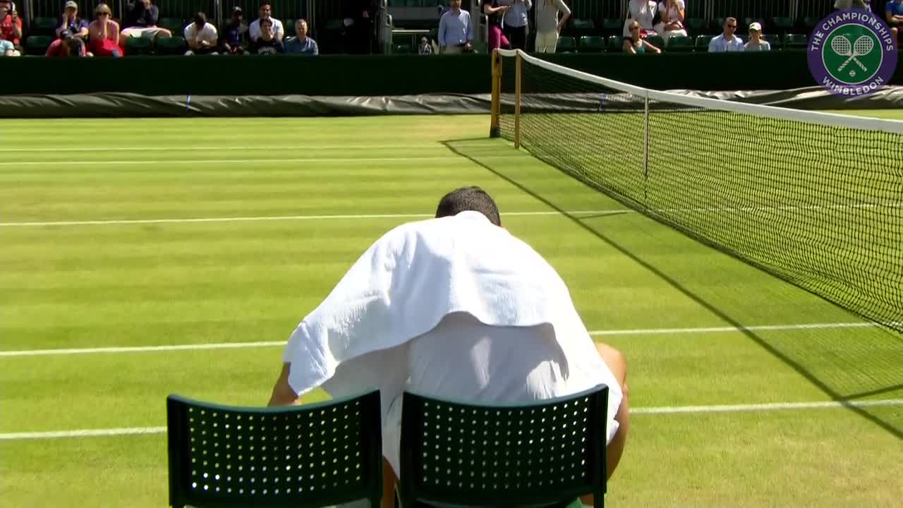 Milos Raonic on practice court ahead of quarter-final clash with Querrey