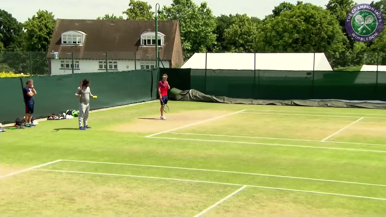 Tsonga and Pouille practice ahead of quarter-final matches