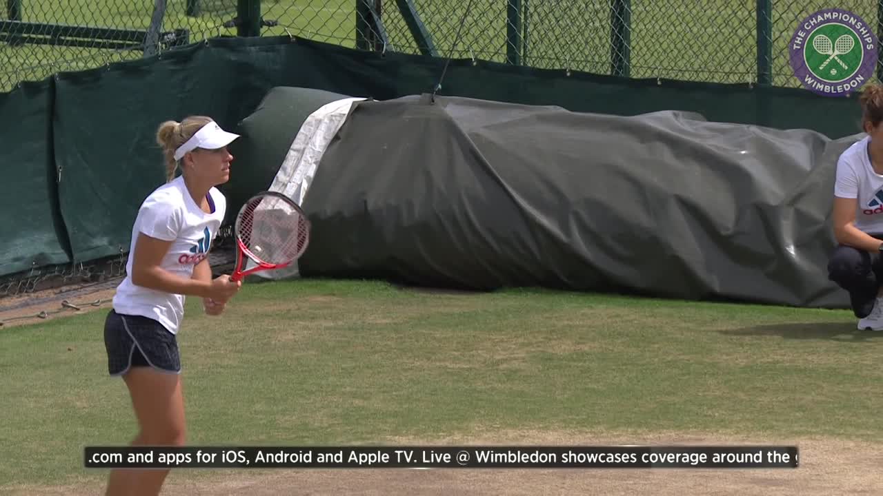 Angelique Kerber warms up ahead of Wimbledon final with Serena Williams