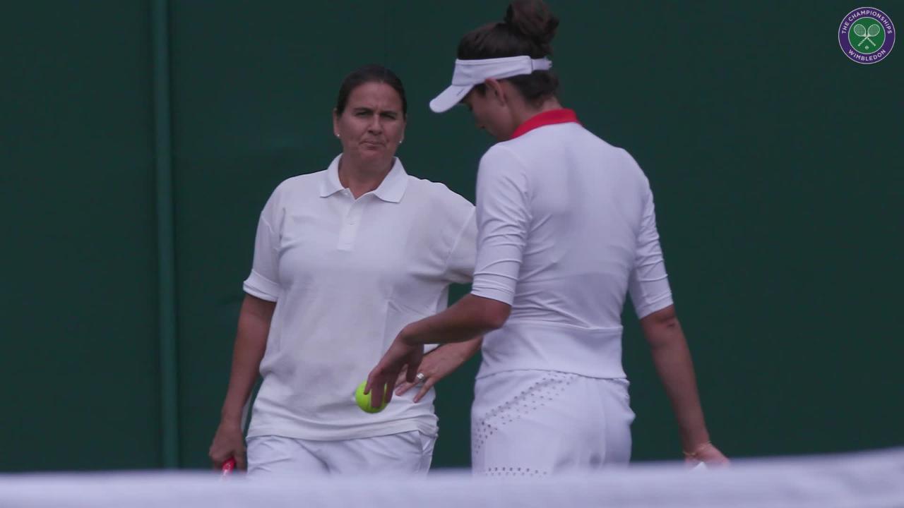 Muguruza trains with Conchita Martinez