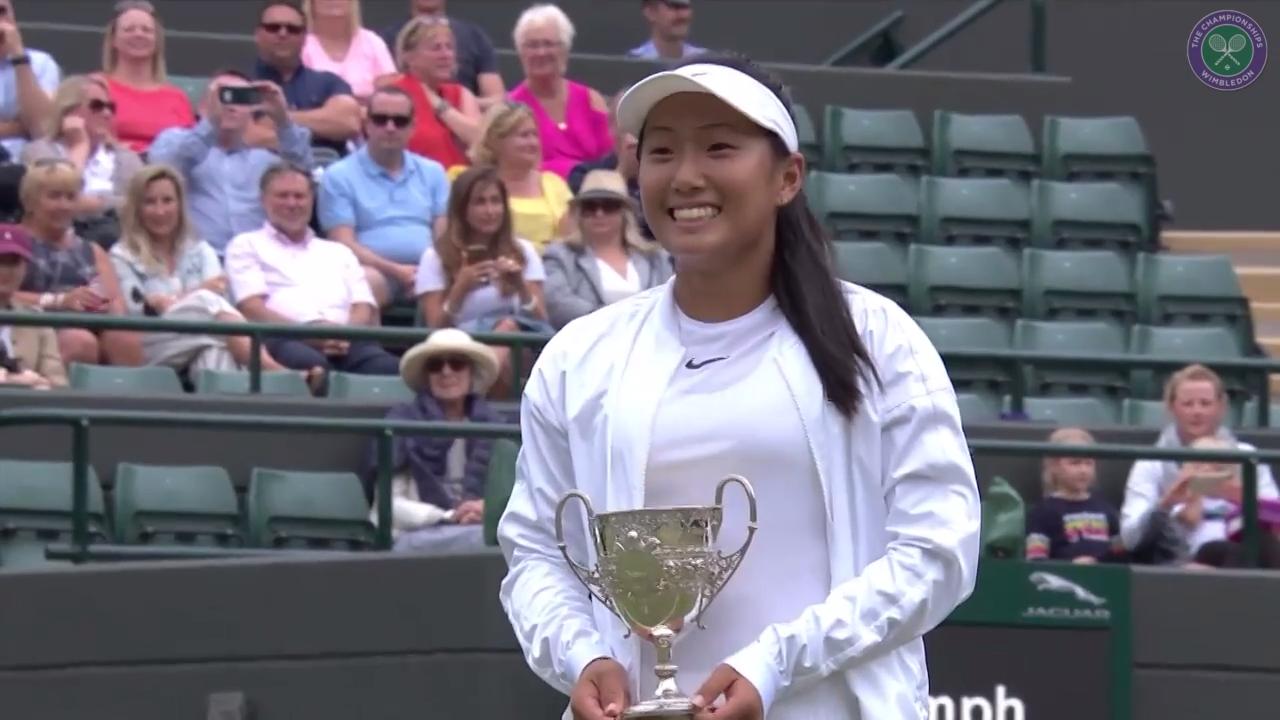 Liu wins girls' singles title