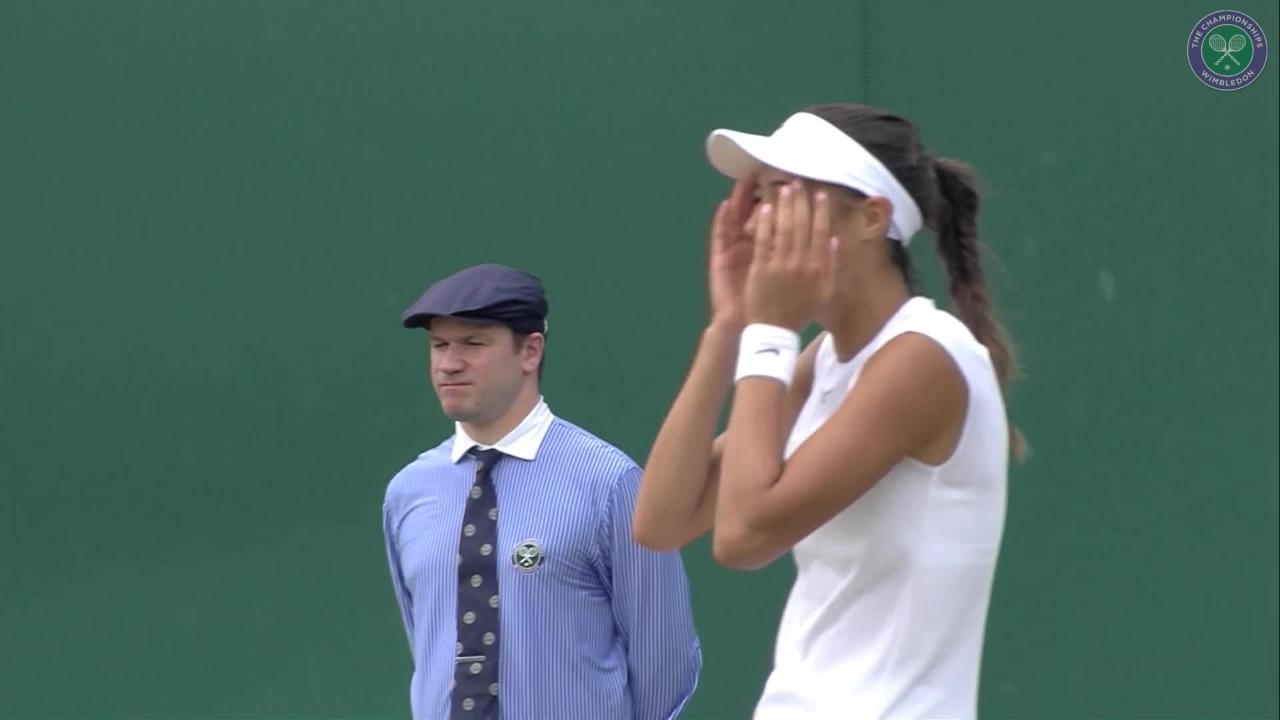 Danilovic & Juvan celebrate winning girls' doubles
